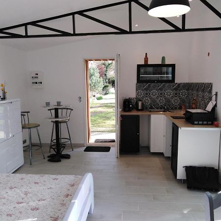 Le chalet du Bord de l'eau Sainte-Terre Extérieur photo